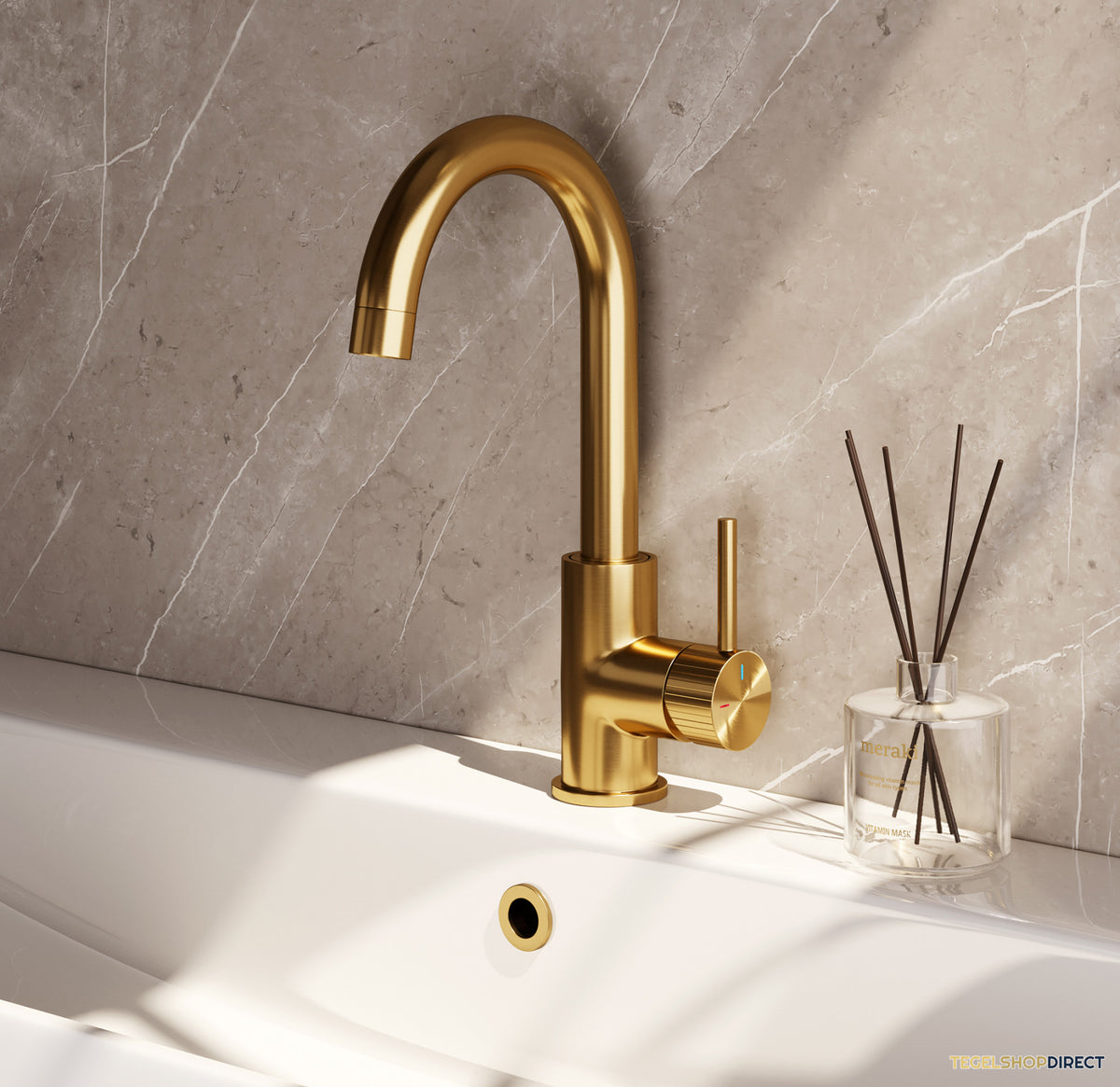 Brauer Stripe hoge opbouw wastafelmengkraan met draaibare ronde uitloop model A goud geborsteld PVD – afbeelding 2