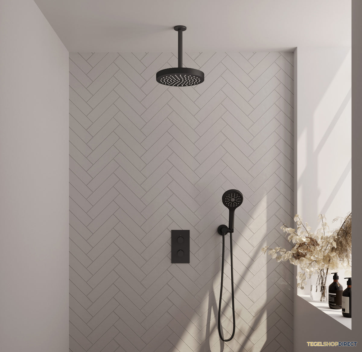 Brauer Stripe thermostatische inbouw regendouche 3-weg rechthoekig SET 18 met 25 cm douchekop en plafondarm en 3-standen handdouche en doucheslang en wandaansluitbocht mat zwart