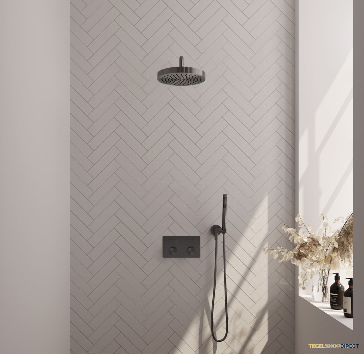 Brauer Stripe thermostatische inbouw regendouche met drukknoppen SET 26 met 25 cm douchekop en gebogen muurarm en staaf handdouche en doucheslang en wandaansluitbocht gunmetal geborsteld PVD