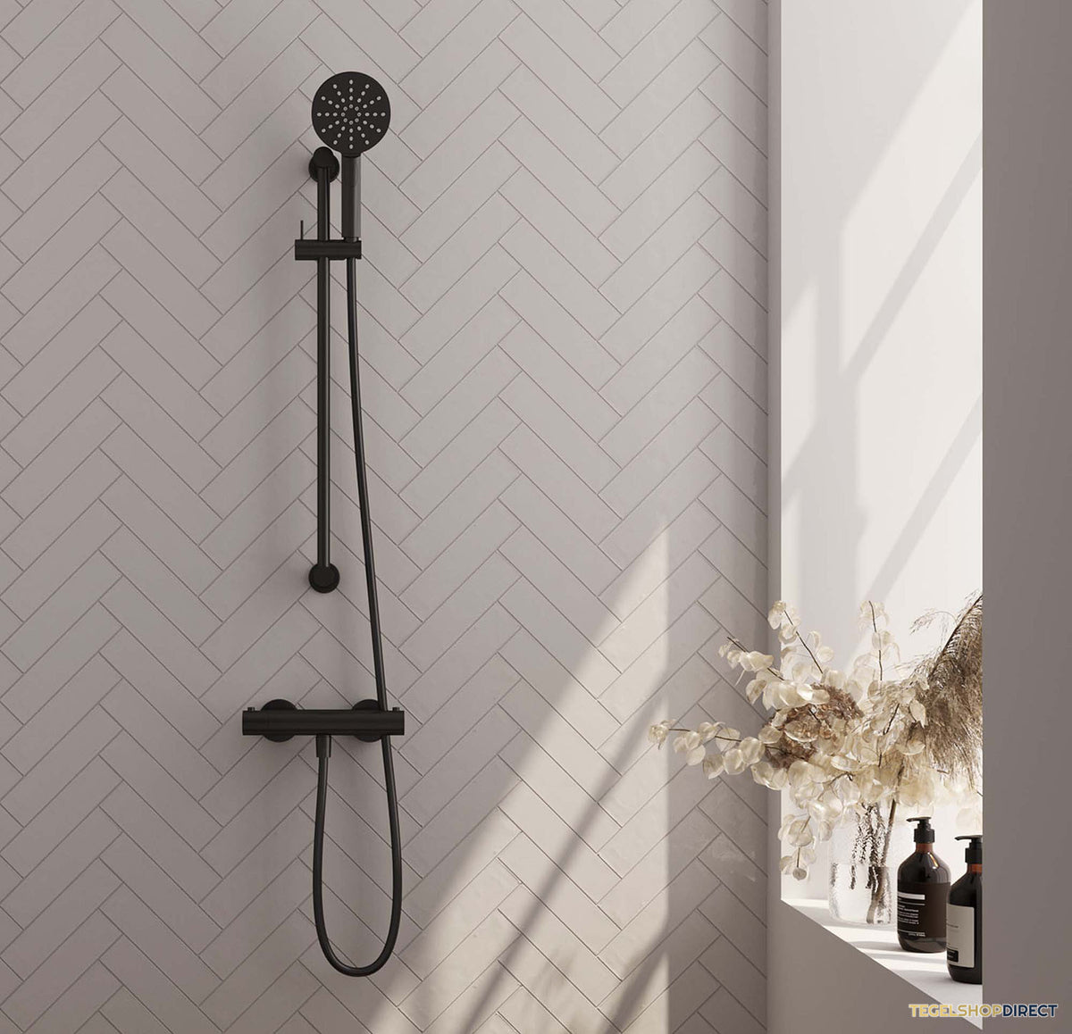 Douchekraanset Brauer Black Edition Opbouw Met Glijstang En Ronde Handdouche Mat Zwart