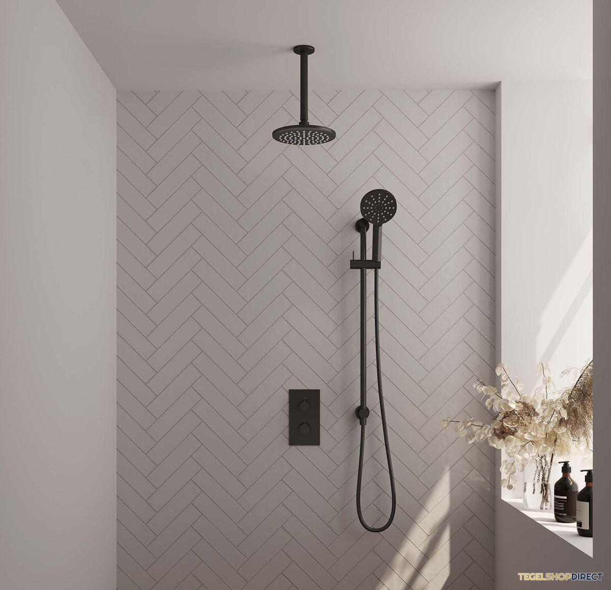Regendoucheset Inbouw Brauer Black Carving Thermostatisch 20cm met 3-Weg Omstelling Plafondarm Glijstang en Handdouche 3-Standen Mat Zwart