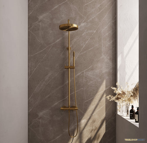 Brauer Stripe opbouw thermostatische regendouche SET 01 met 25 cm hoofddouche en staaf handdouche en doucheslang goud geborsteld PVD