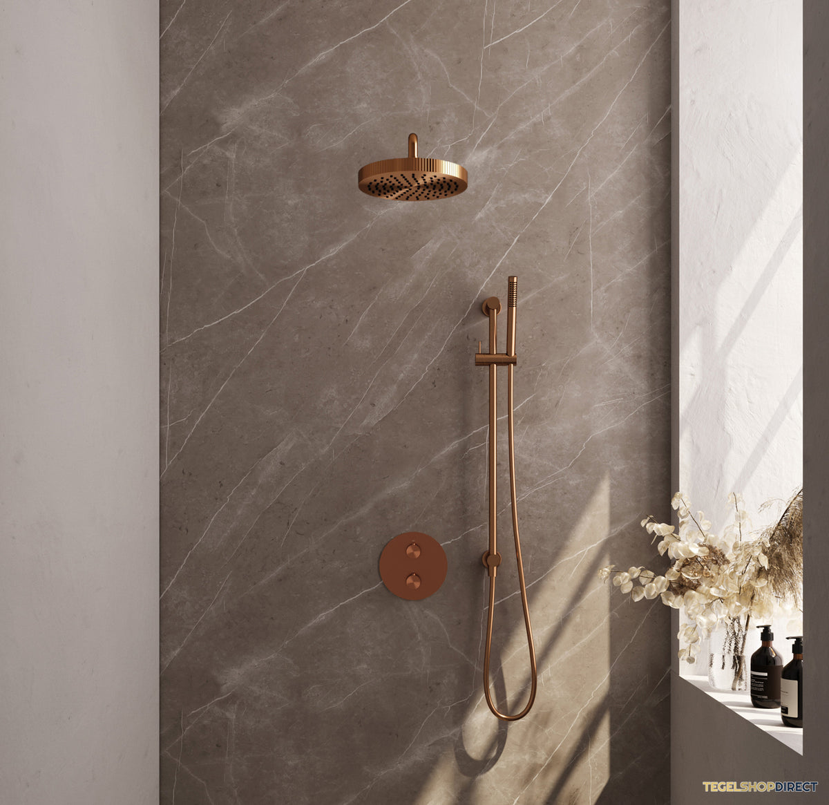 Brauer Stripe thermostatische inbouw regendouche 3-weg rond SET 44 met 25 cm douchekop en gebogen muurarm en staaf handdouche en doucheslang en geintegreerde glijstang koper geborsteld PVD