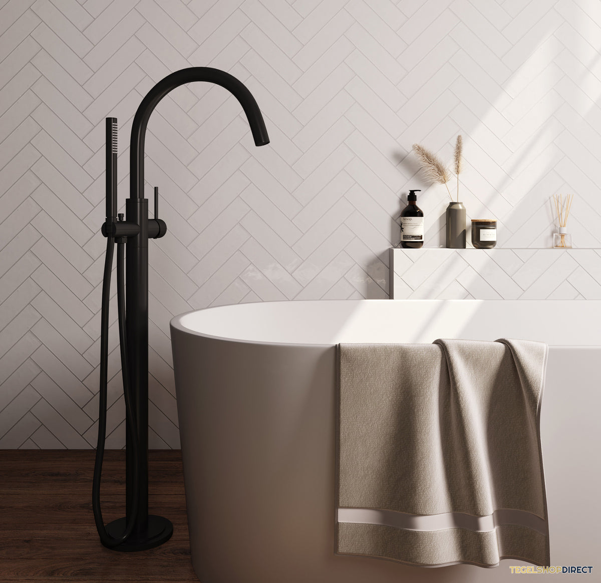 Brauer Stripe vrijstaande badmengkraan SET 01 met staaf handdouche en doucheslang mat zwart