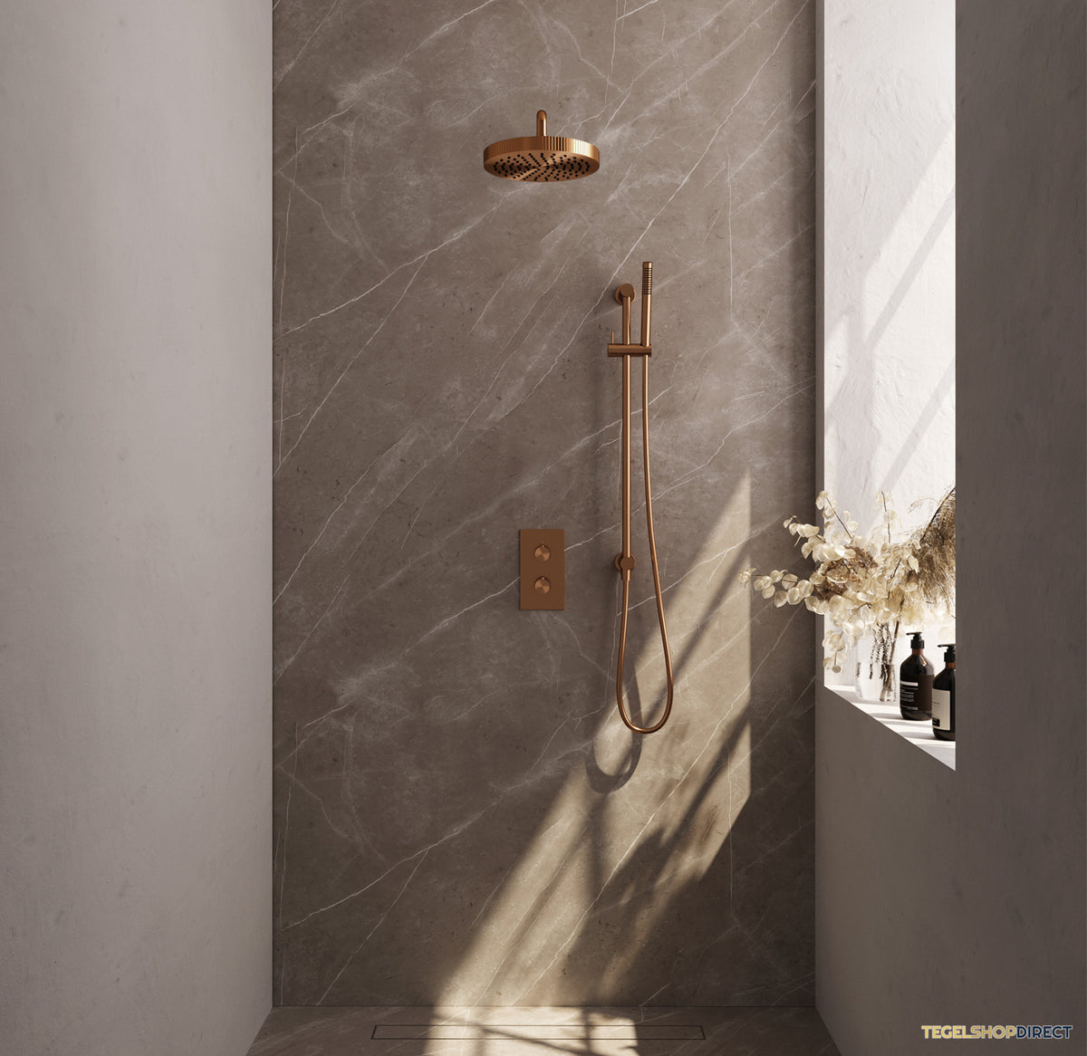 Brauer Stripe thermostatische inbouw regendouche 3-weg rechthoekig SET 20 met 25 cm douchekop en gebogen muurarm en staaf handdouche en doucheslang en geintegreerde glijstang koper geborsteld PVD – afbeelding 2
