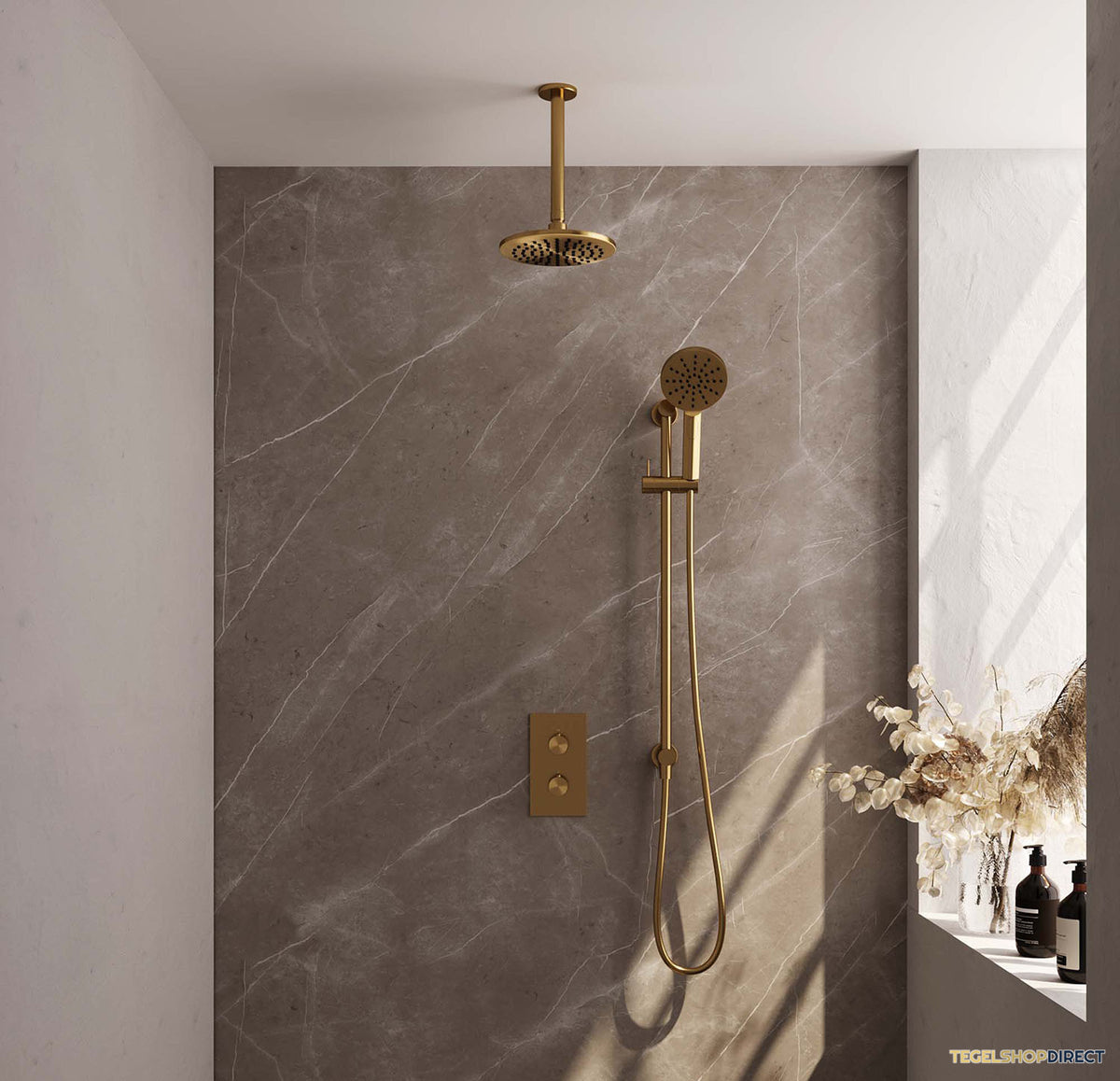 Regendoucheset Inbouw Brauer Gold Edition Thermostatisch 20cm met 3-Weg Omstelling, Plafondarm, Glijstang en Handdouche 3-Standen Geborsteld Goud