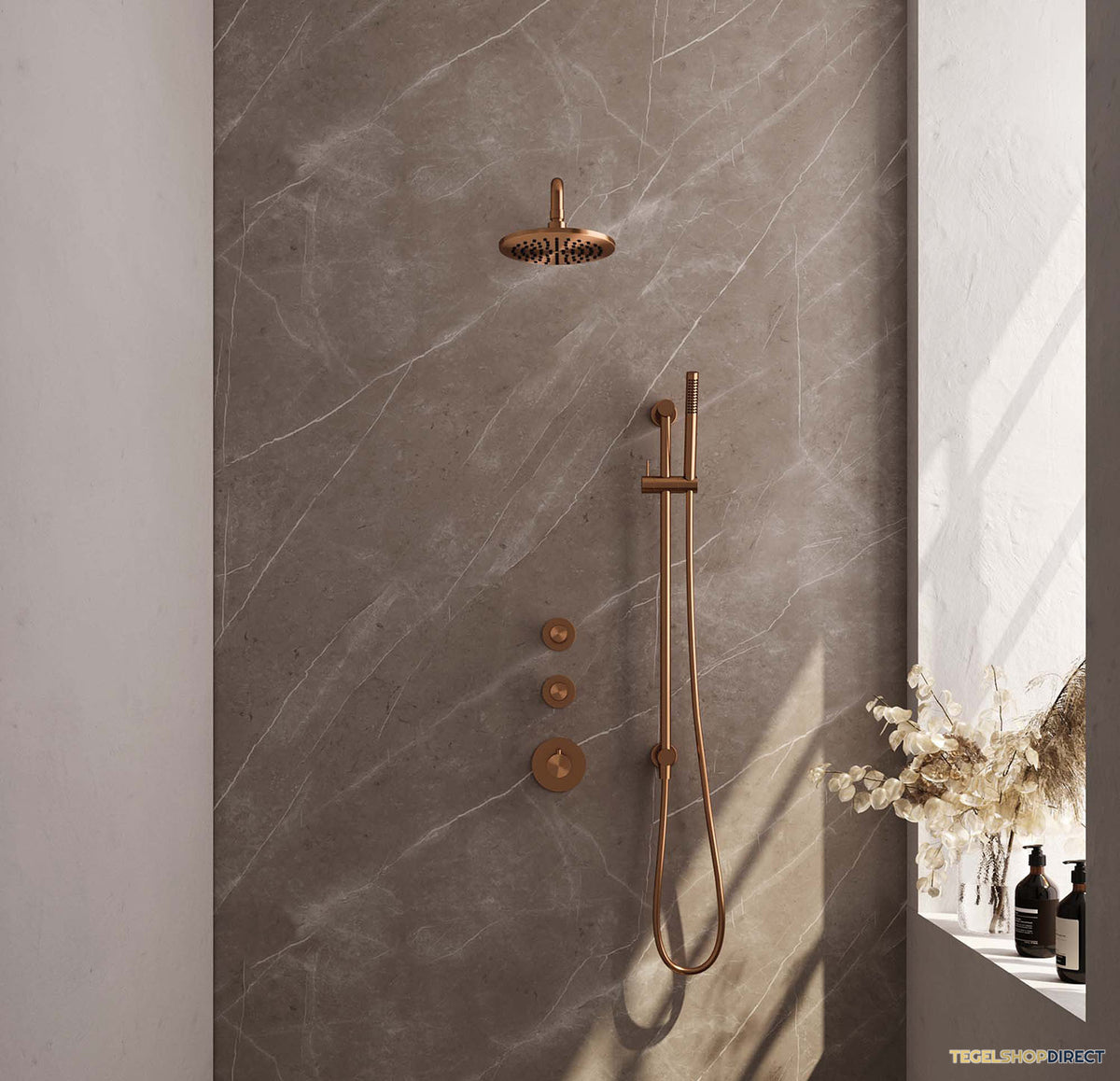 Inbouw Regendouche Set Brauer Copper Edition Gebogen Wanduitloop Ronde Hoofddouche 20 cm Met Twee Stopkranen en Glijstang Koper