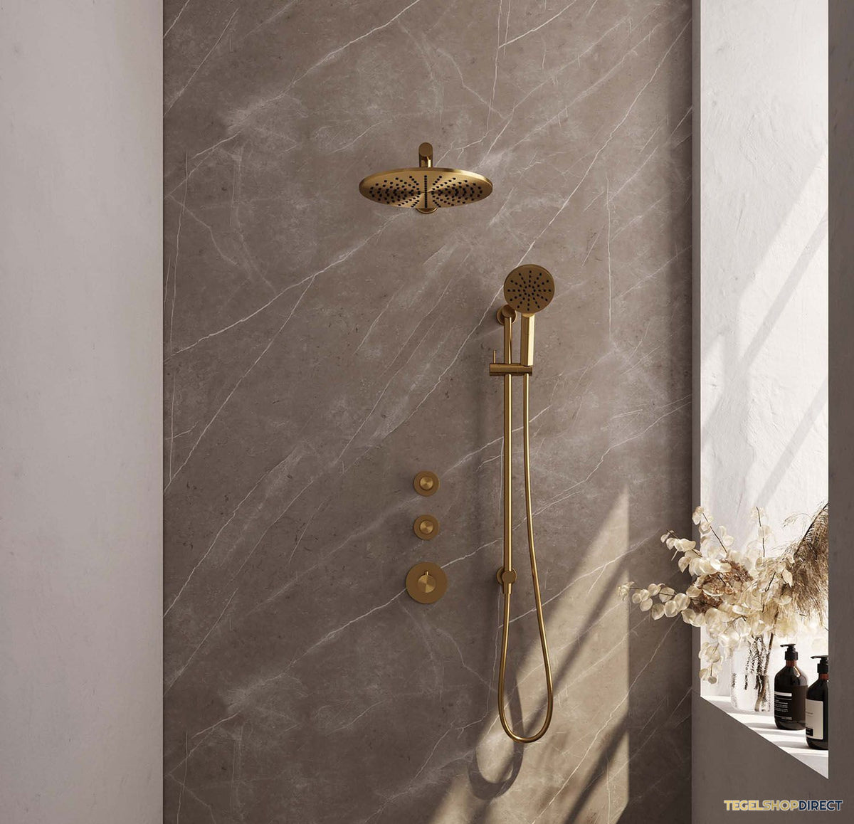 Regendoucheset Inbouw Brauer Gold Carving Thermostatisch 30cm met Wandarm, Glijstang en Handdouche 3-Standen Losse Stopkranen Geborsteld Goud