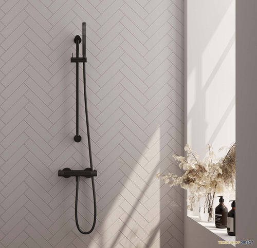 Douchekraanset Brauer Black Carving Opbouw Met Glijstang En Staafhanddouche Mat Zwart