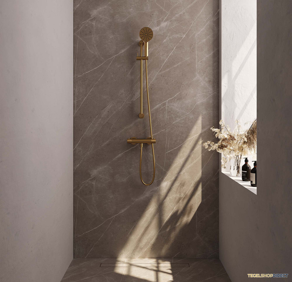 Douchekraanset Brauer Gold Carving Opbouw Met Glijstang En Ronde Handdouche Geborsteld Goud – afbeelding 2