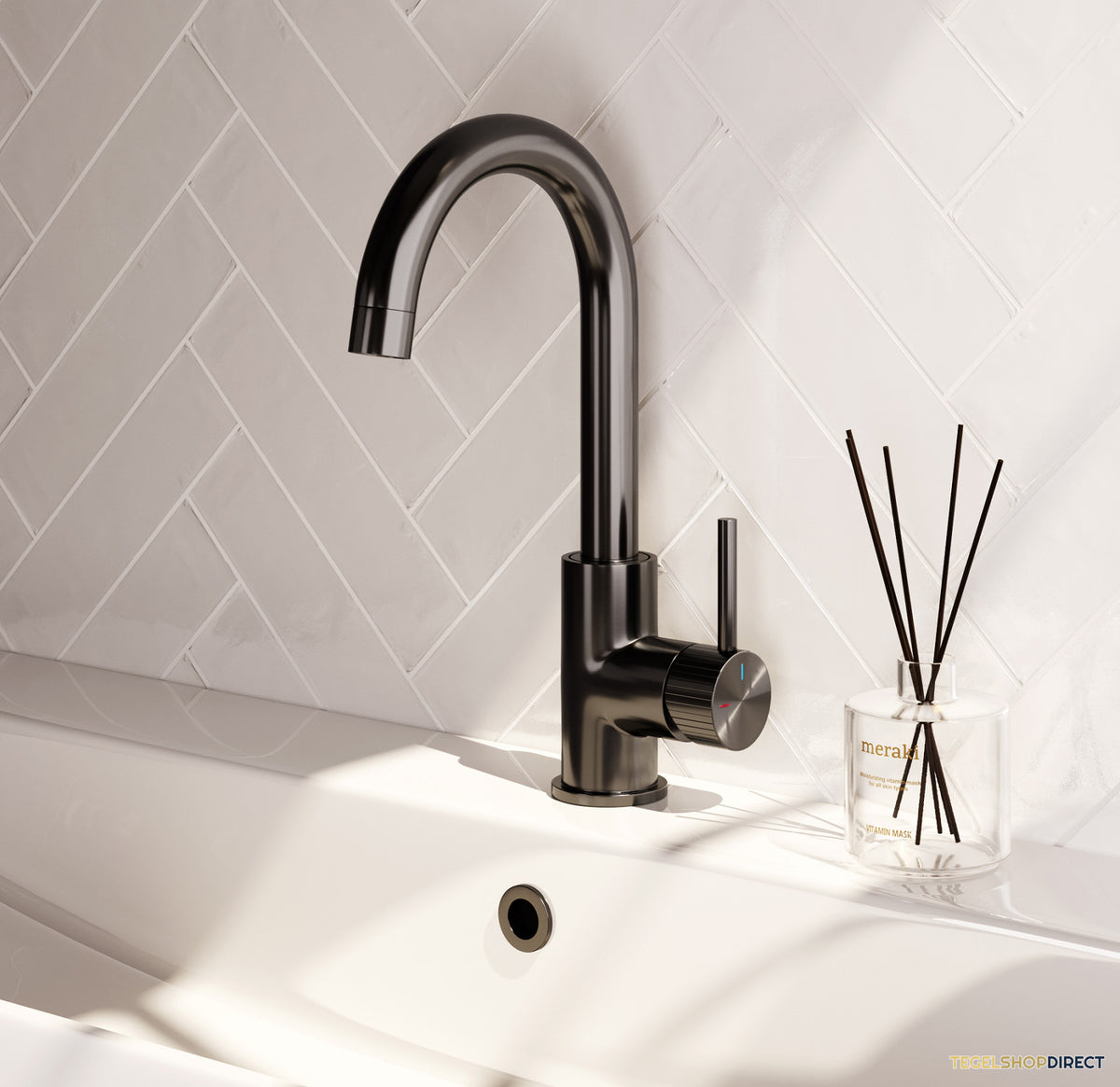 Brauer Stripe hoge opbouw wastafelmengkraan met draaibare ronde uitloop model A gunmetal geborsteld PVD – afbeelding 2