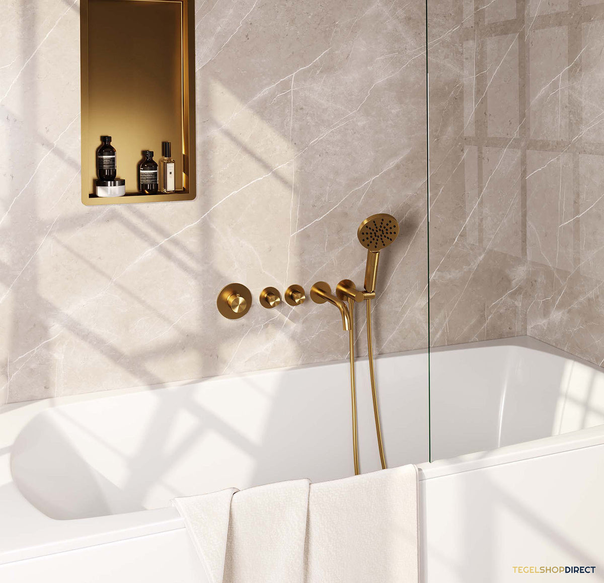 Inbouwthermostaatset Brauer Gold Carving Incl Baduitloop en 3 Standen Handdouche Goud