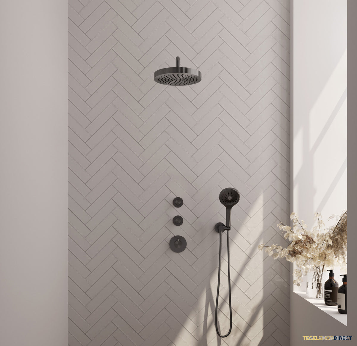 Brauer Stripe thermostatische inbouw regendouche SET 05 met 25 cm douchekop en gebogen muurarm en 3-standen handdouche en doucheslang en wandaansluitbocht gunmetal geborsteld PVD
