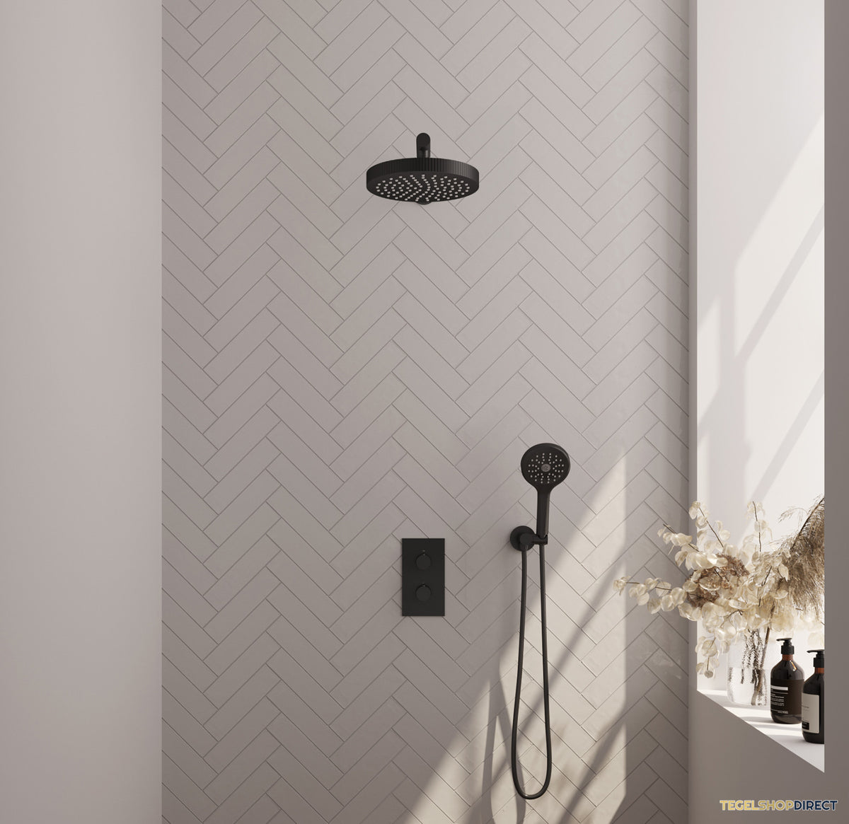 Brauer Stripe thermostatische inbouw regendouche 3-weg rechthoekig SET 16 met 25 cm douchekop en rechte muurarm en 3-standen handdouche en doucheslang en wandaansluitbocht mat zwart