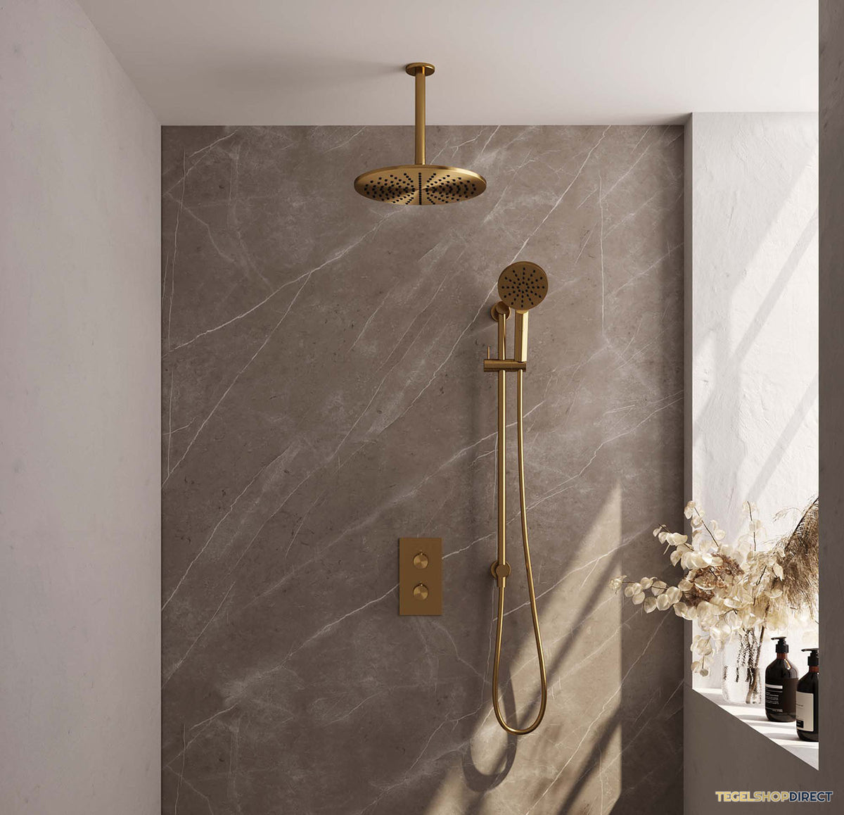Regendoucheset Inbouw Brauer Gold Carving Thermostatisch 30cm met 3-Weg Omstelling, Plafondarm, Glijstang en Handdouche 3-Standen Geborsteld Goud