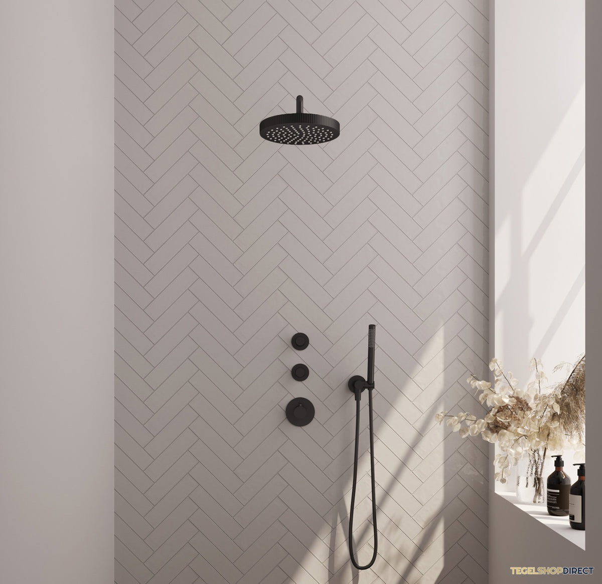 Brauer Stripe thermostatische inbouw regendouche SET 02 met 25 cm douchekop en gebogen muurarm en staaf handdouche en doucheslang en wandaansluitbocht mat zwart