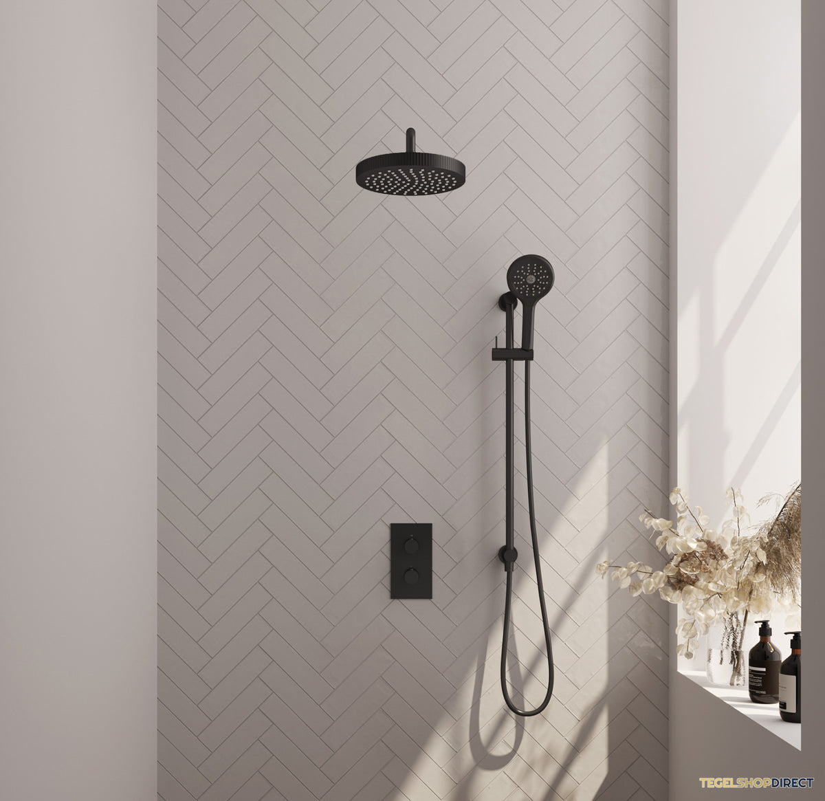 Brauer Stripe thermostatische inbouw regendouche 3-weg rechthoekig SET 23 met 25 cm douchekop en gebogen muurarm en 3-standen handdouche en doucheslang en geintegreerde glijstang mat zwart