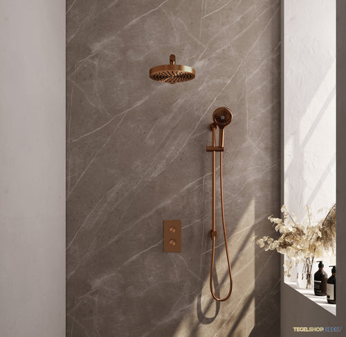 Brauer Stripe thermostatische inbouw regendouche 3-weg rechthoekig SET 22 met 25 cm douchekop en rechte muurarm en 3-standen handdouche en doucheslang en geintegreerde glijstang koper geborsteld PVD