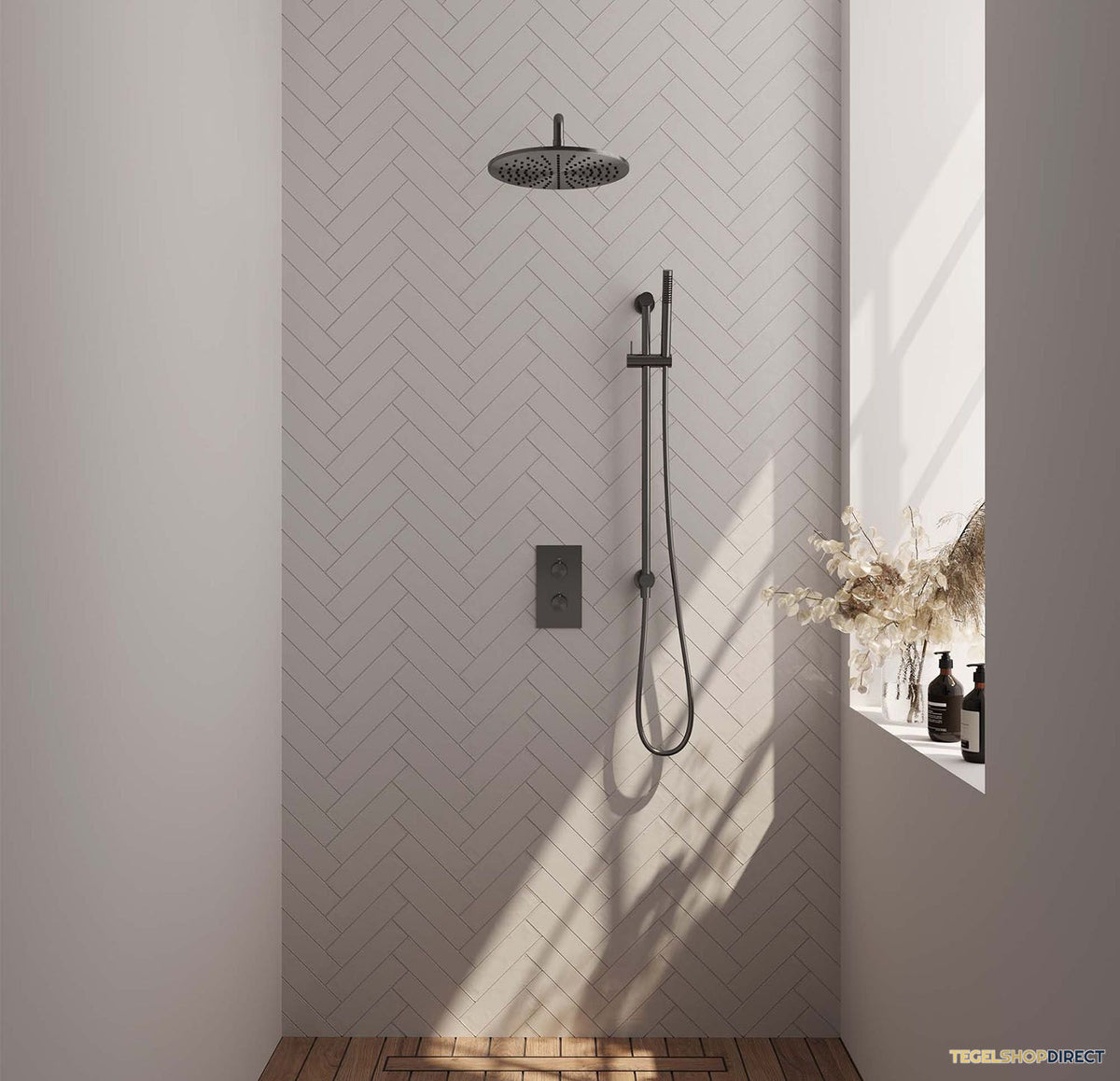 Regendoucheset Inbouw Brauer Gunmetal Carving Thermostatisch 30cm met 3-Weg Omstelling, Gebogen Wandarm, Glijstang en Staaf Handdouche Geborsteld Gunmetal – afbeelding 2