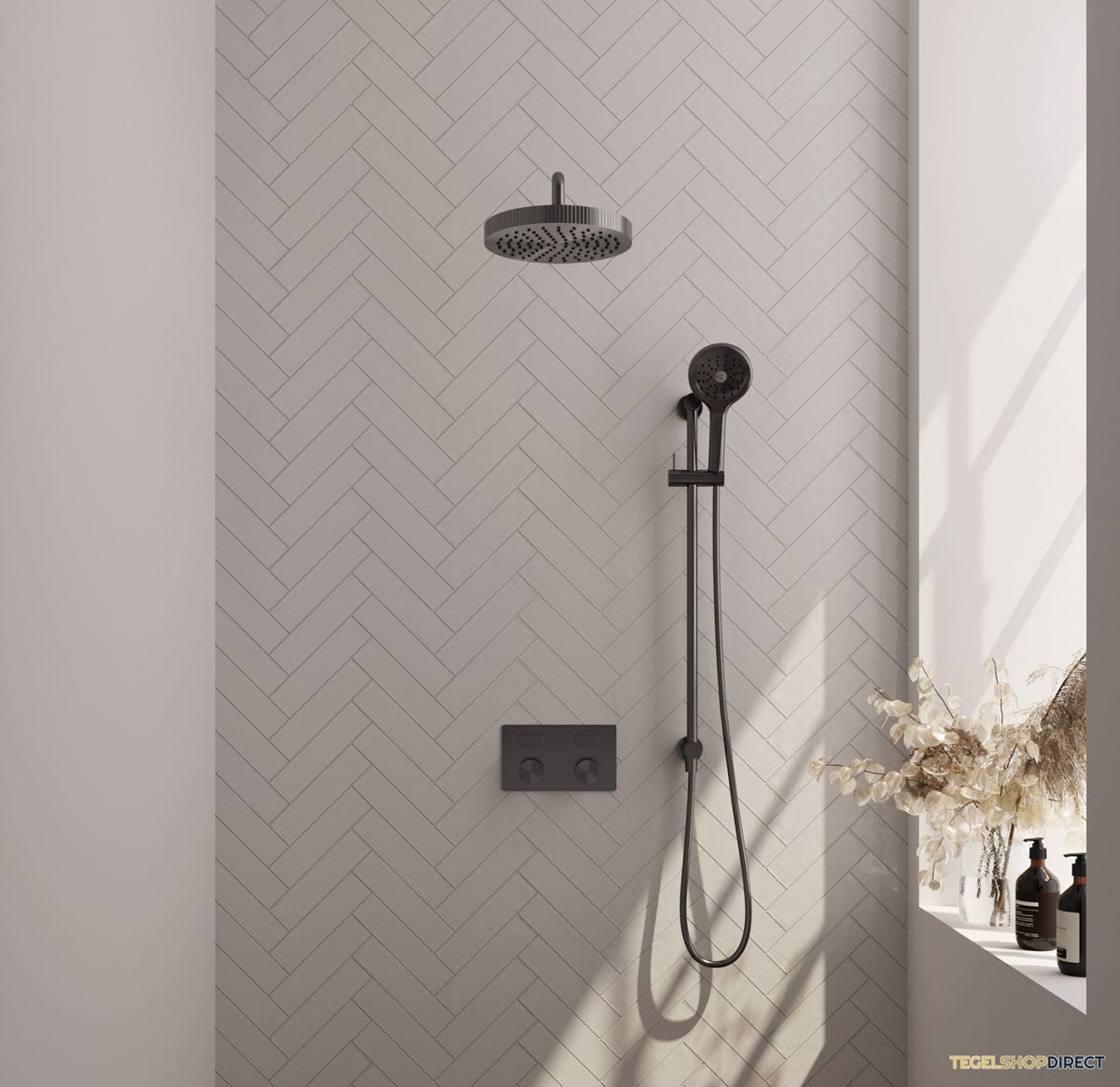 Brauer Stripe thermostatische inbouw regendouche met drukknoppen SET 35 met 25 cm douchekop en gebogen muurarm en 3-standen handdouche en doucheslang en geintegreerde glijstang gunmetal geborsteld PVD