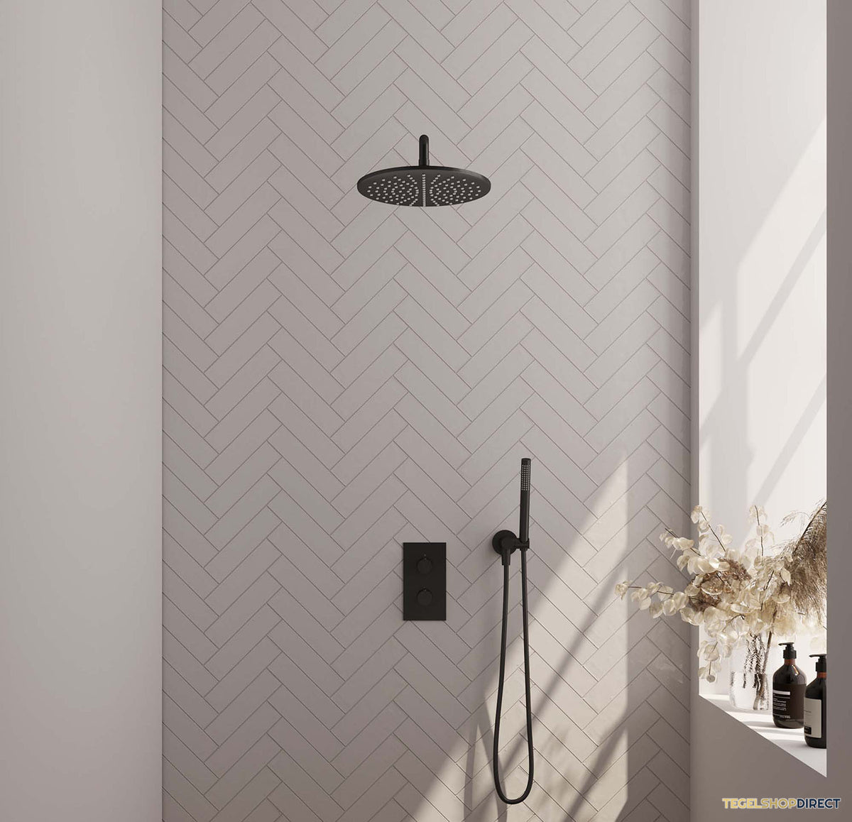 Inbouw Regendouche Set Brauer Black Edition Gebogen Wanduitloop Ronde Hoofddouche 30 cm Mat Zwart