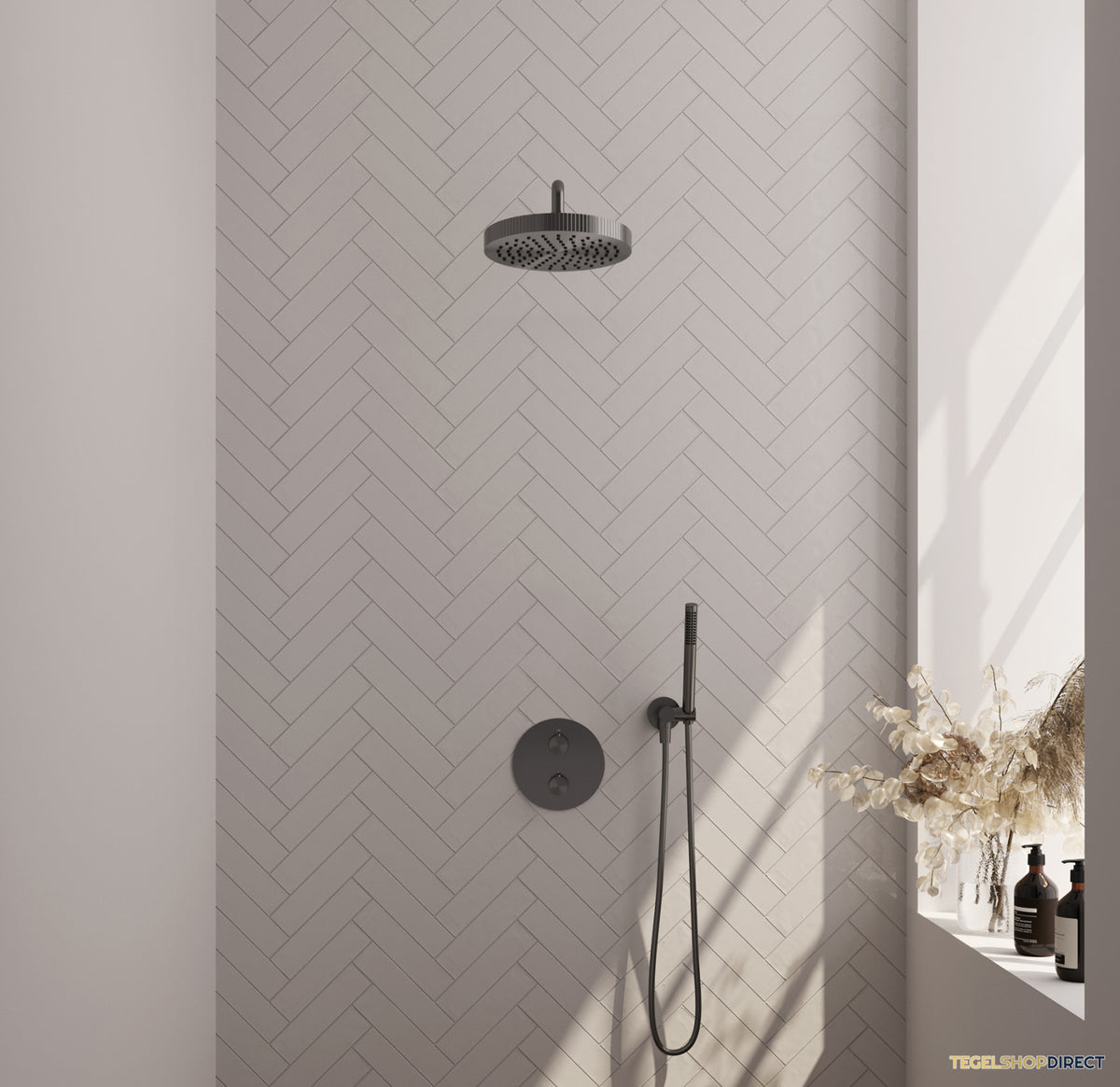 Brauer Stripe thermostatische inbouw regendouche 3-weg rond SET 38 met 25 cm douchekop en gebogen muurarm en staaf handdouche en doucheslang en wandaansluitbocht gunmetal geborsteld PVD