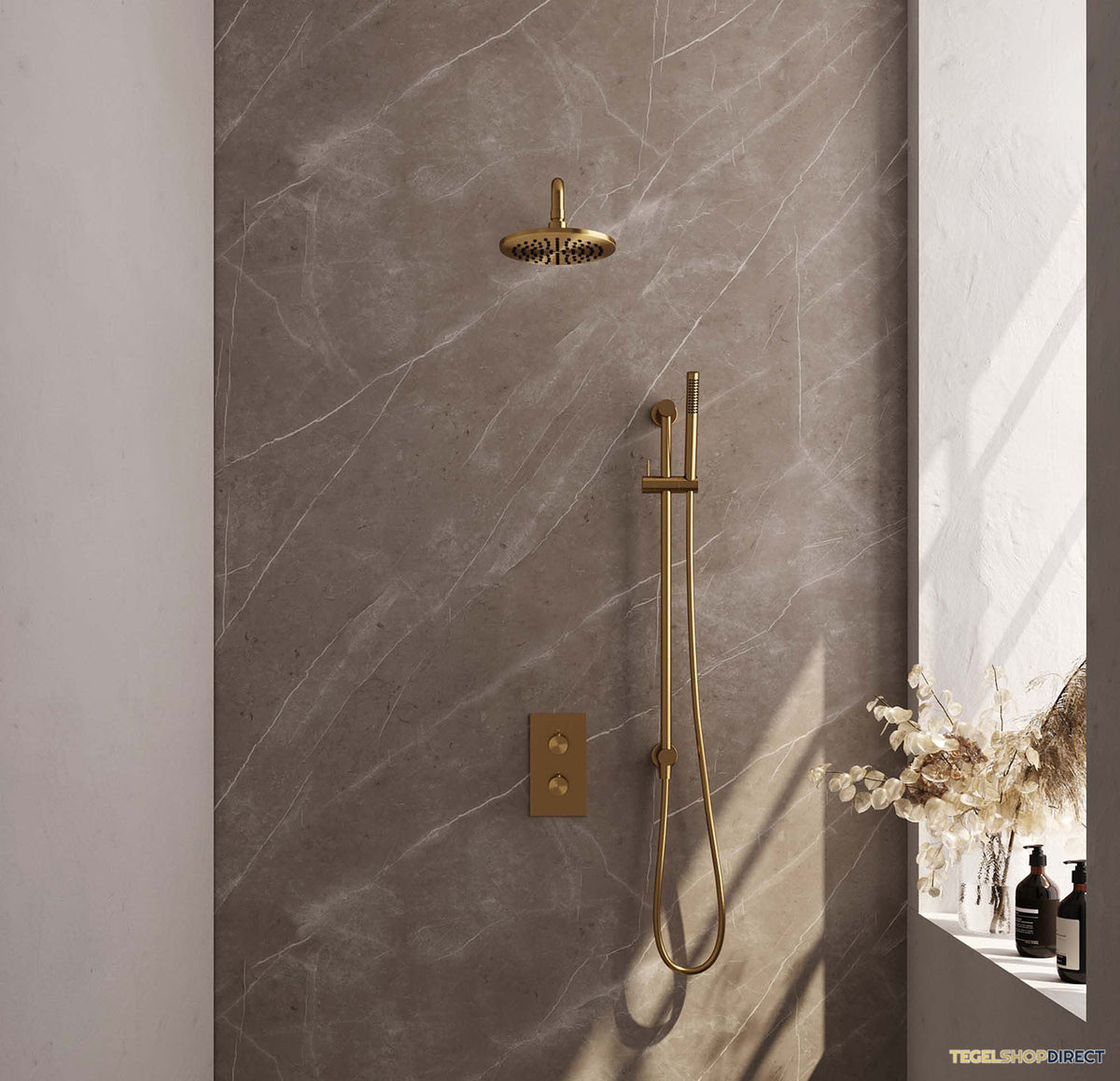 Regendoucheset Inbouw Brauer Gold Edition Thermostatisch 20cm met 3-Weg Omstelling, Gebogen Wandarm, Glijstang en Staaf Handdouche Geborsteld Goud