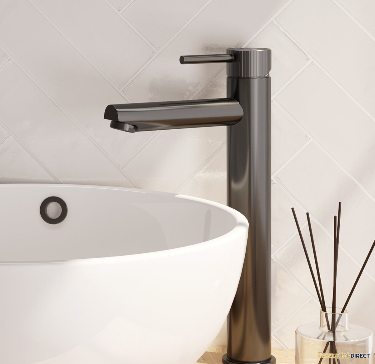 Brauer Stripe verhoogde opbouw wastafelmengkraan model A gunmetal geborsteld PVD – afbeelding 2
